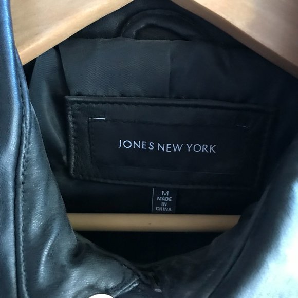 Jones New York Belted Leather Jacket - Picture 2 of 3